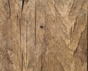 Reclaimed Oak Wood